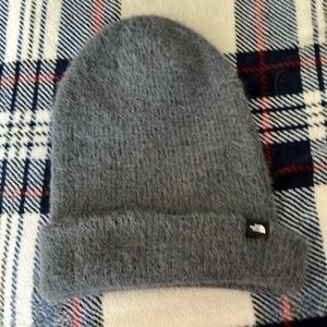 The North Face Women’s Gray Winter Hat One Size NWOT